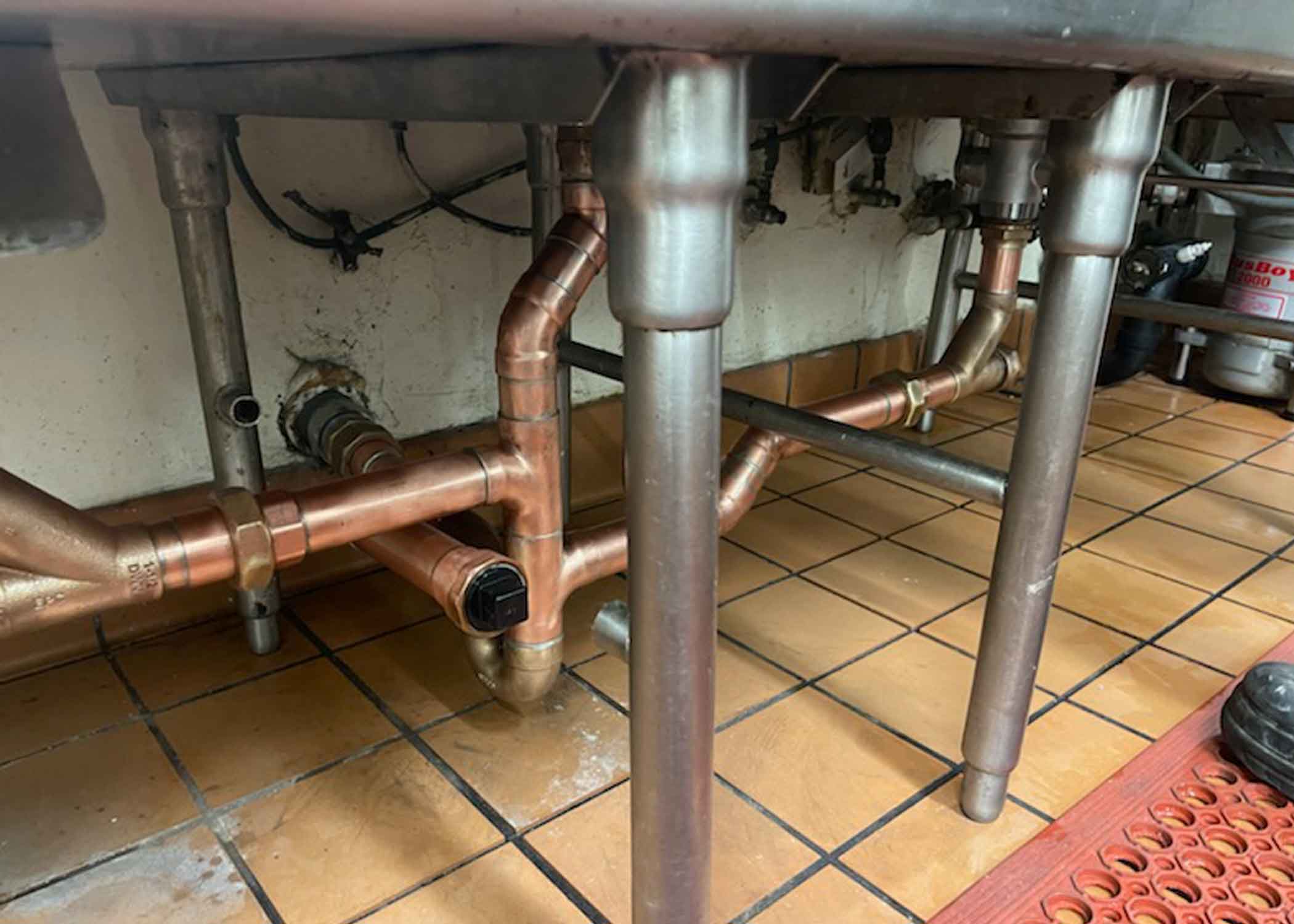 under-sink-pipe-restore-02