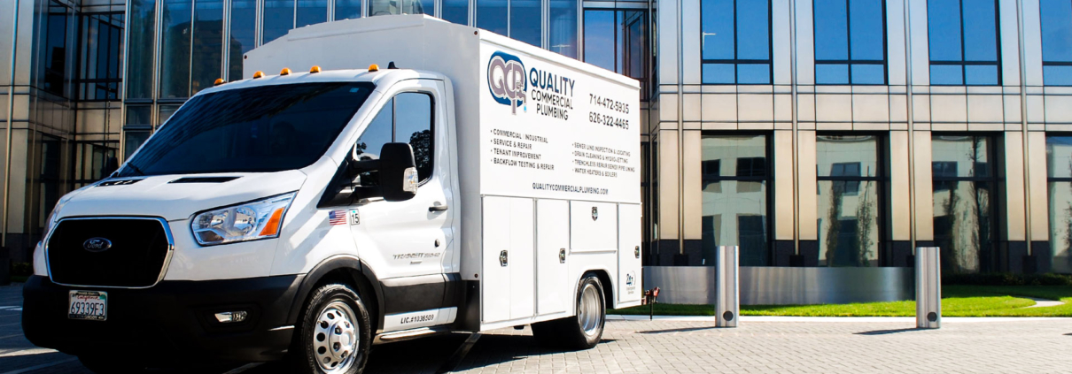 quality-commercial-plumbing-truck-02A